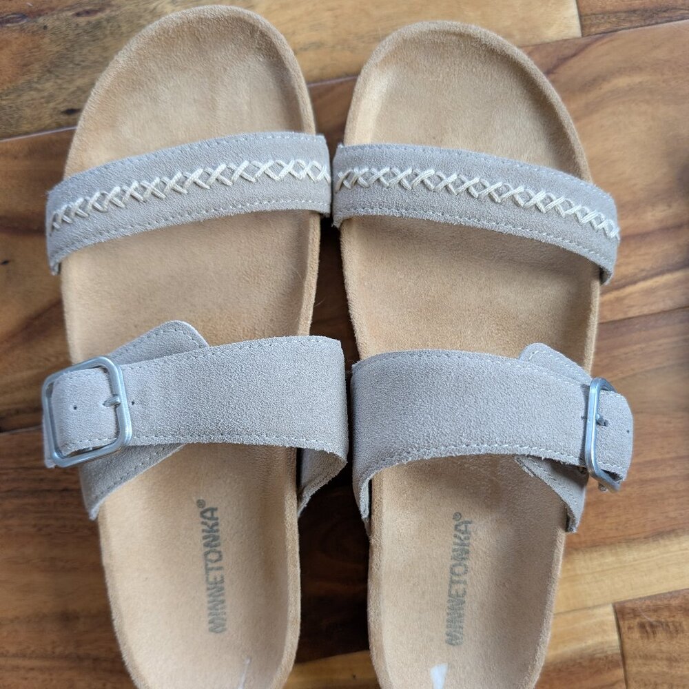 Minnetonka Women's Sandals